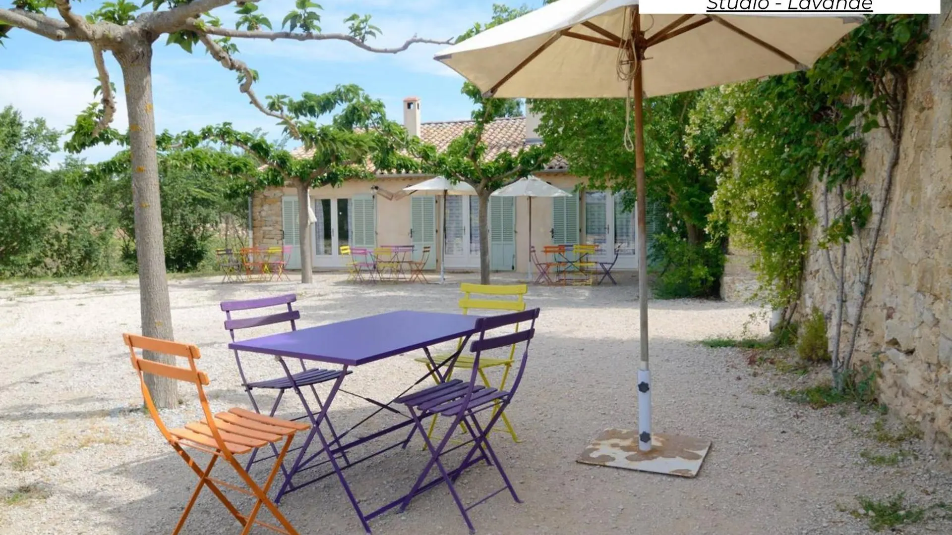 Appartement Domaine Les Terres de Saint-Hilaire à Ollières